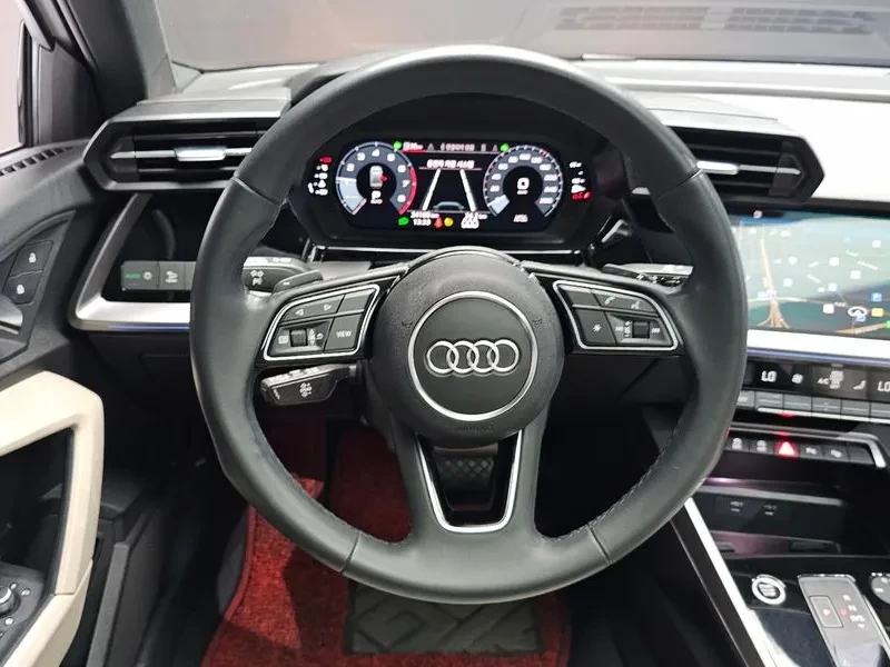 Audi A3 40 Tfsi Premium, снимка 13 - Автомобили и джипове - 55184145
