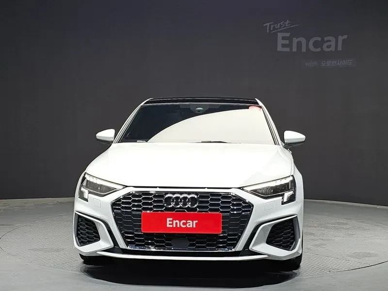 Audi A3 40 Tfsi Premium, снимка 3 - Автомобили и джипове - 55184145