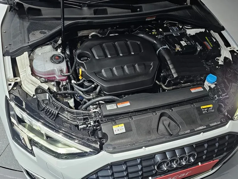 Audi A3 40 Tfsi Premium, снимка 6 - Автомобили и джипове - 55184145