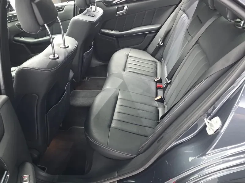Mercedes-Benz E 250 4MATIC AVANTGARDE, снимка 12 - Автомобили и джипове - 55719686