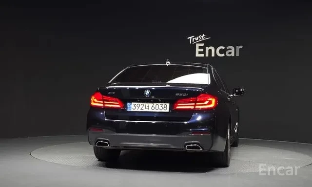 BMW 530 530i xDrive M Sport Plus, снимка 4 - Автомобили и джипове - 55739282