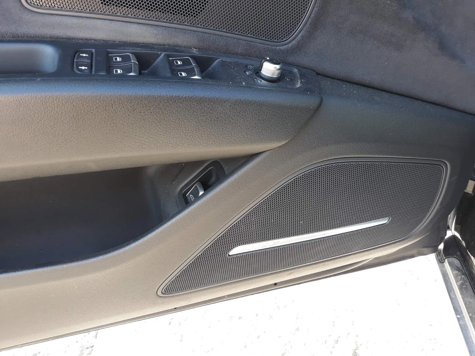 Audi A8 4.2d. | Mobile.bg   12