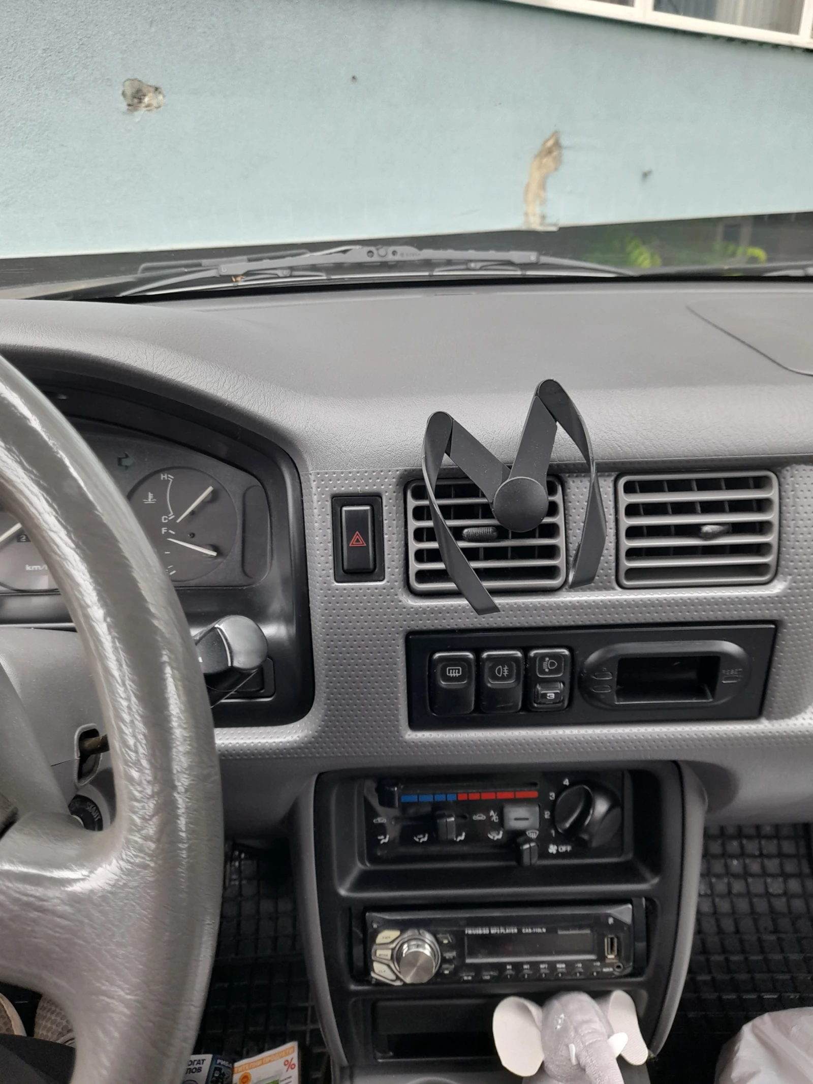 Mazda Demio  - изображение 9