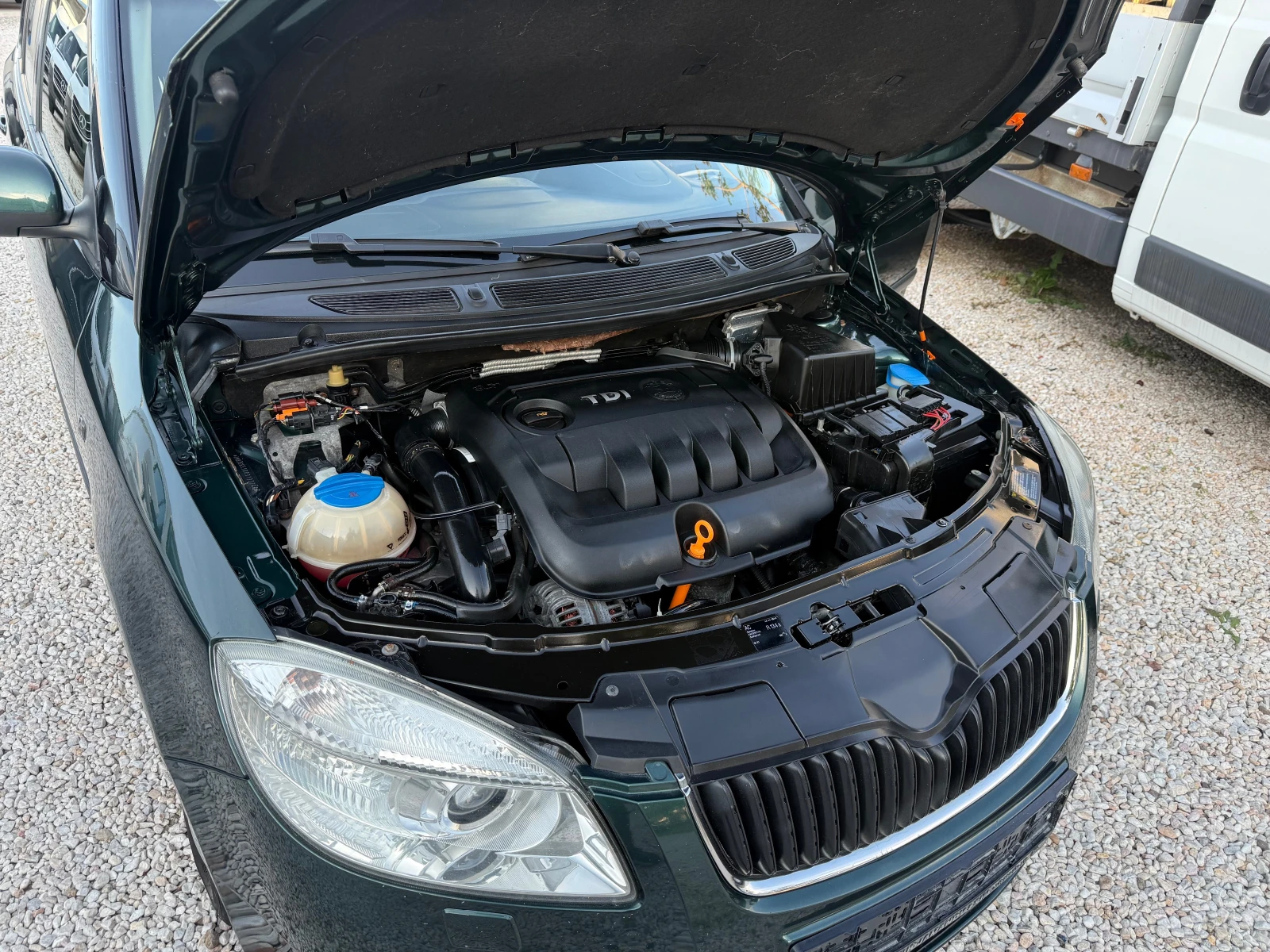 Skoda Fabia 1.9 TDI | Mobile.bg — изображение 17