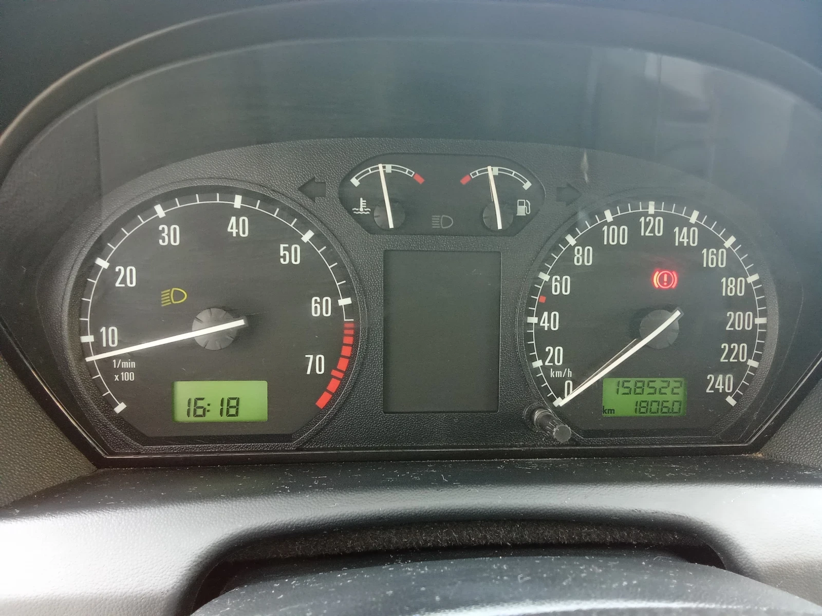 Skoda Fabia 1.4 16 V - изображение 8