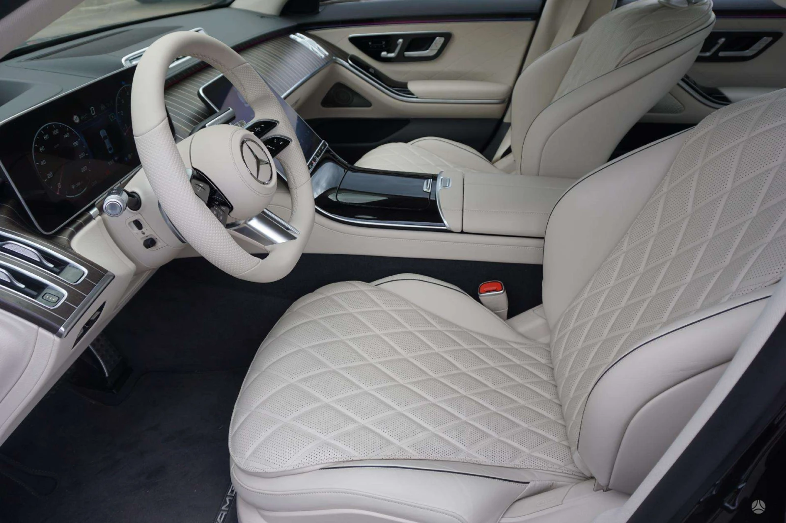 Mercedes-Benz S 400 d 4Matic L AMG Line - изображение 7