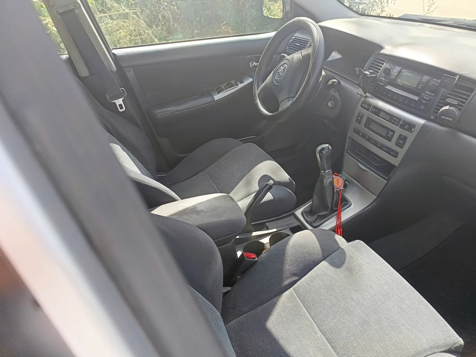 Toyota Corolla Комби - изображение 5