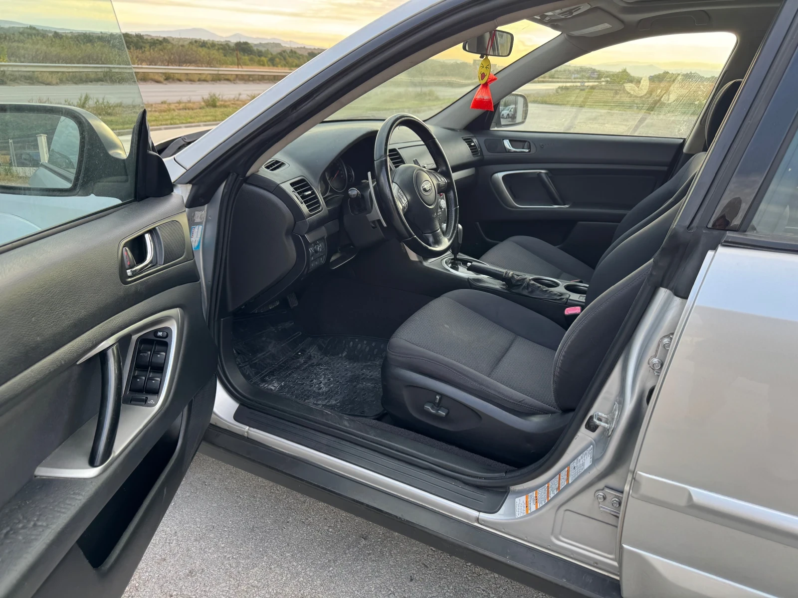 Subaru Legacy    | Mobile.bg   11