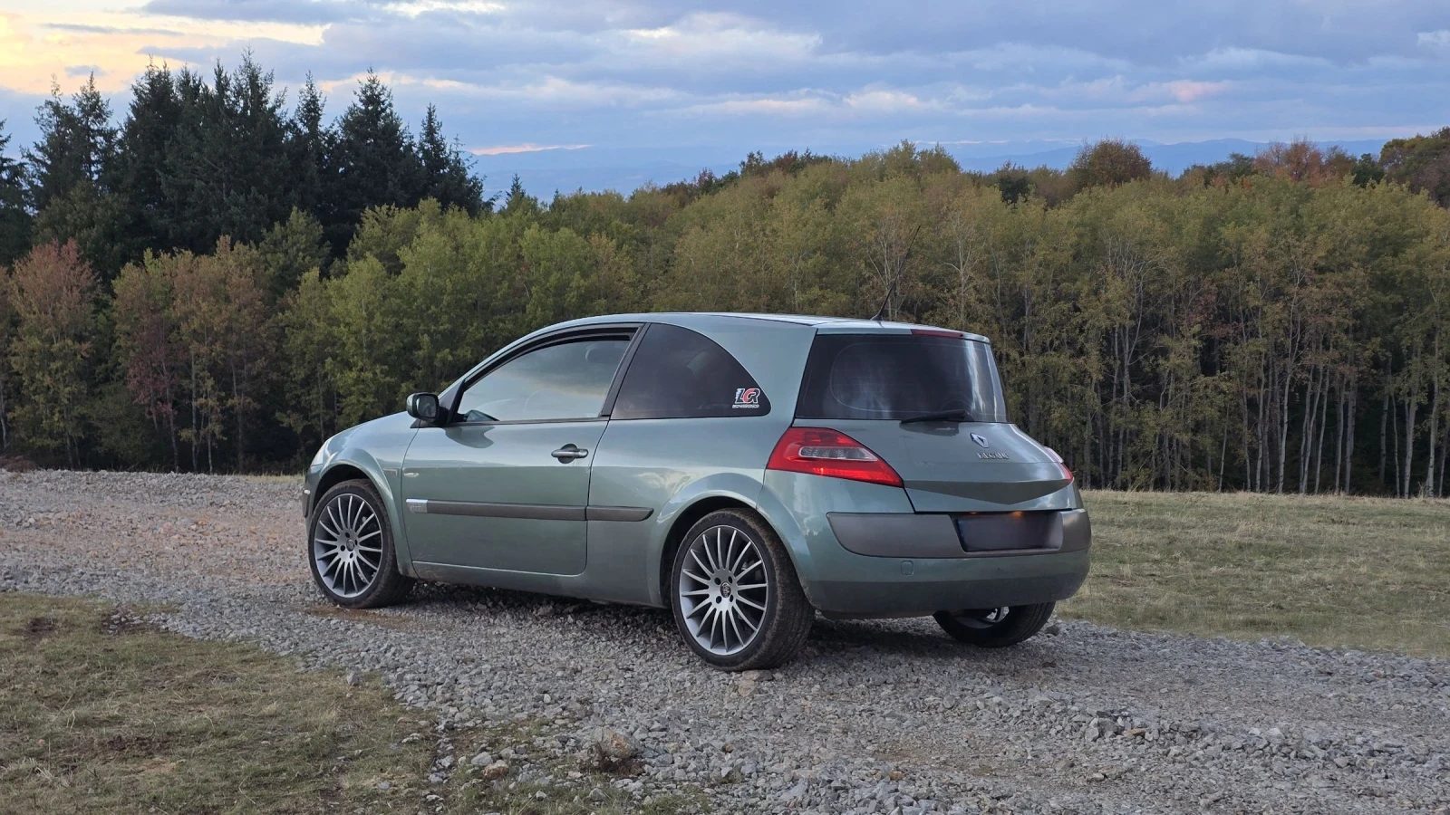 Renault Megane 2.0 16v - изображение 4