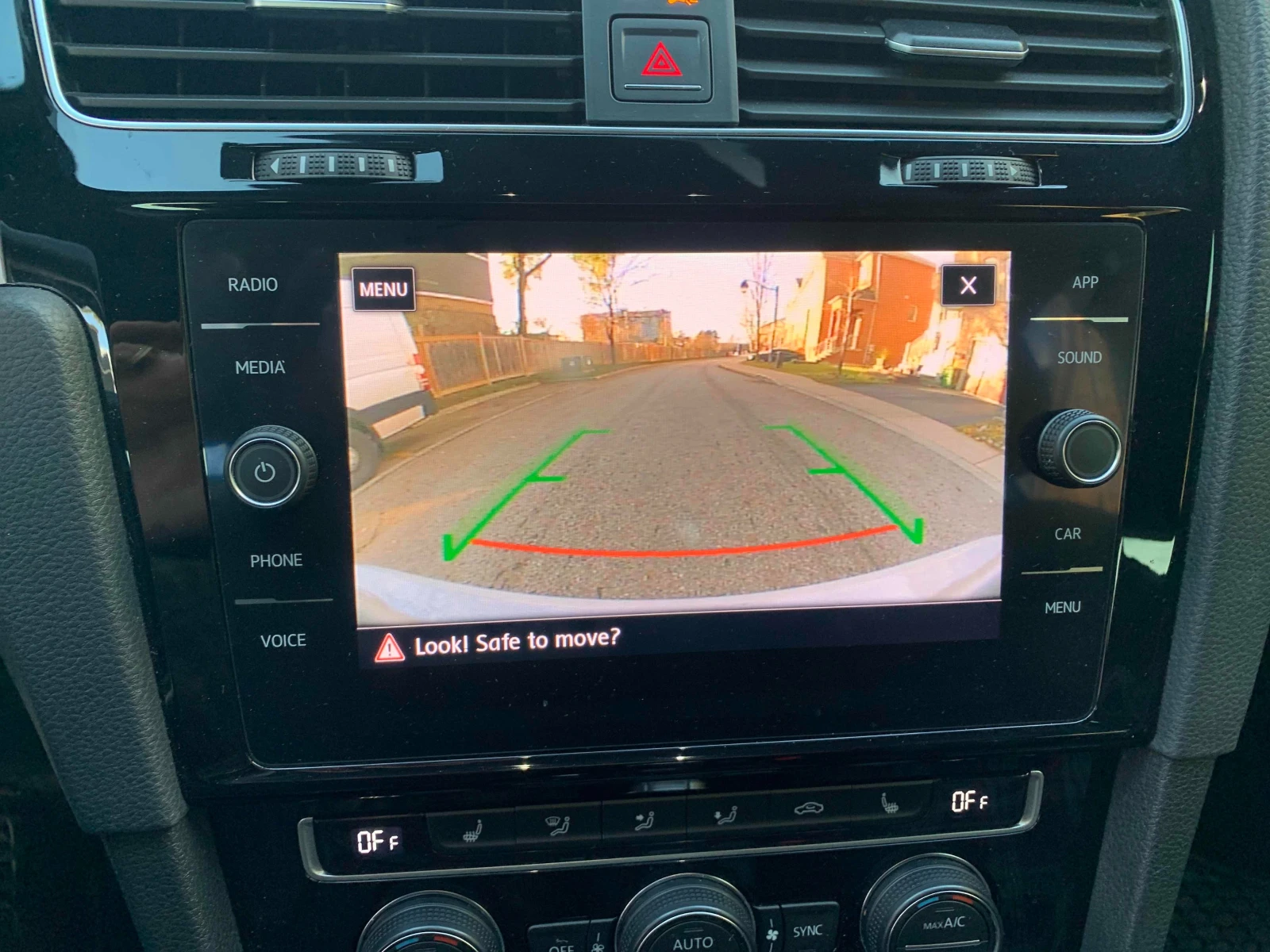 VW Golf * GTI* CARFAX *    | Mobile.bg   8