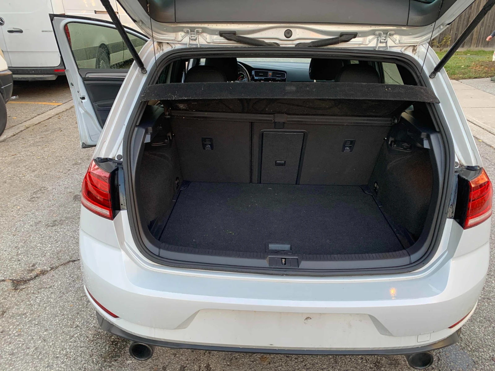 VW Golf * GTI* CARFAX *    | Mobile.bg   6