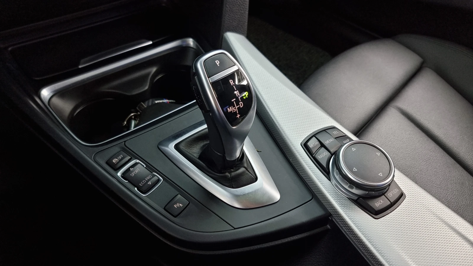 BMW 320 M-Performance EDITION autogeorge.com - изображение 9