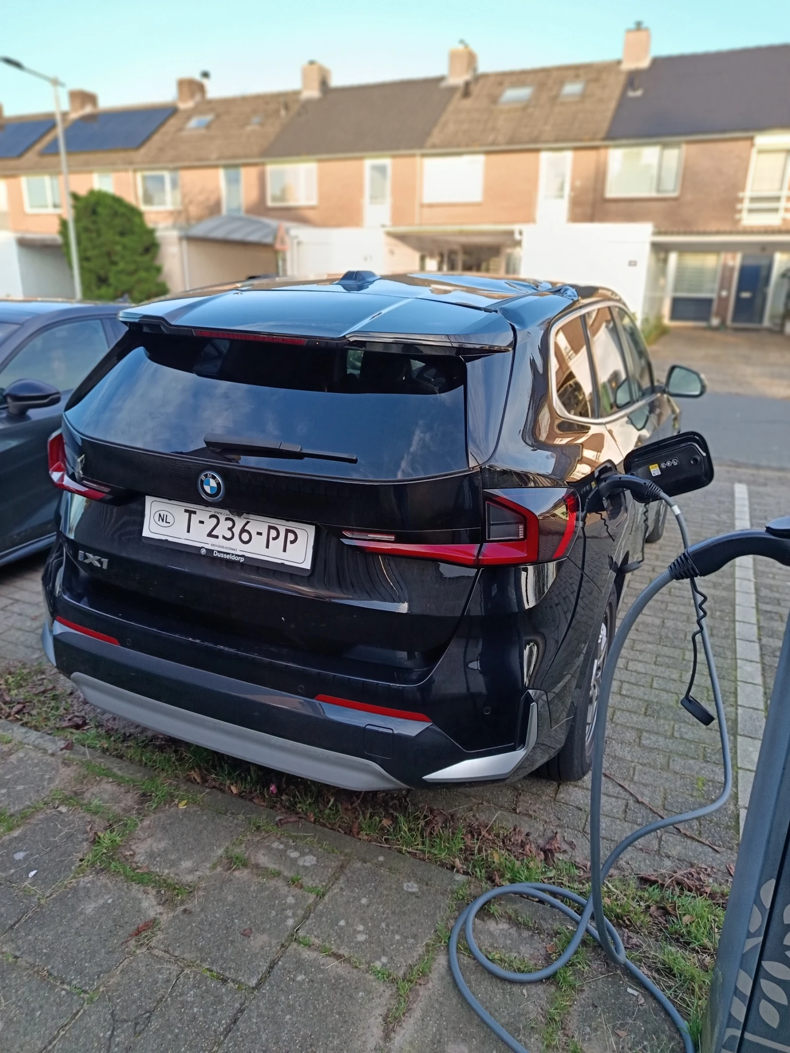 BMW iX1 | Mobile.bg � ����������� 4