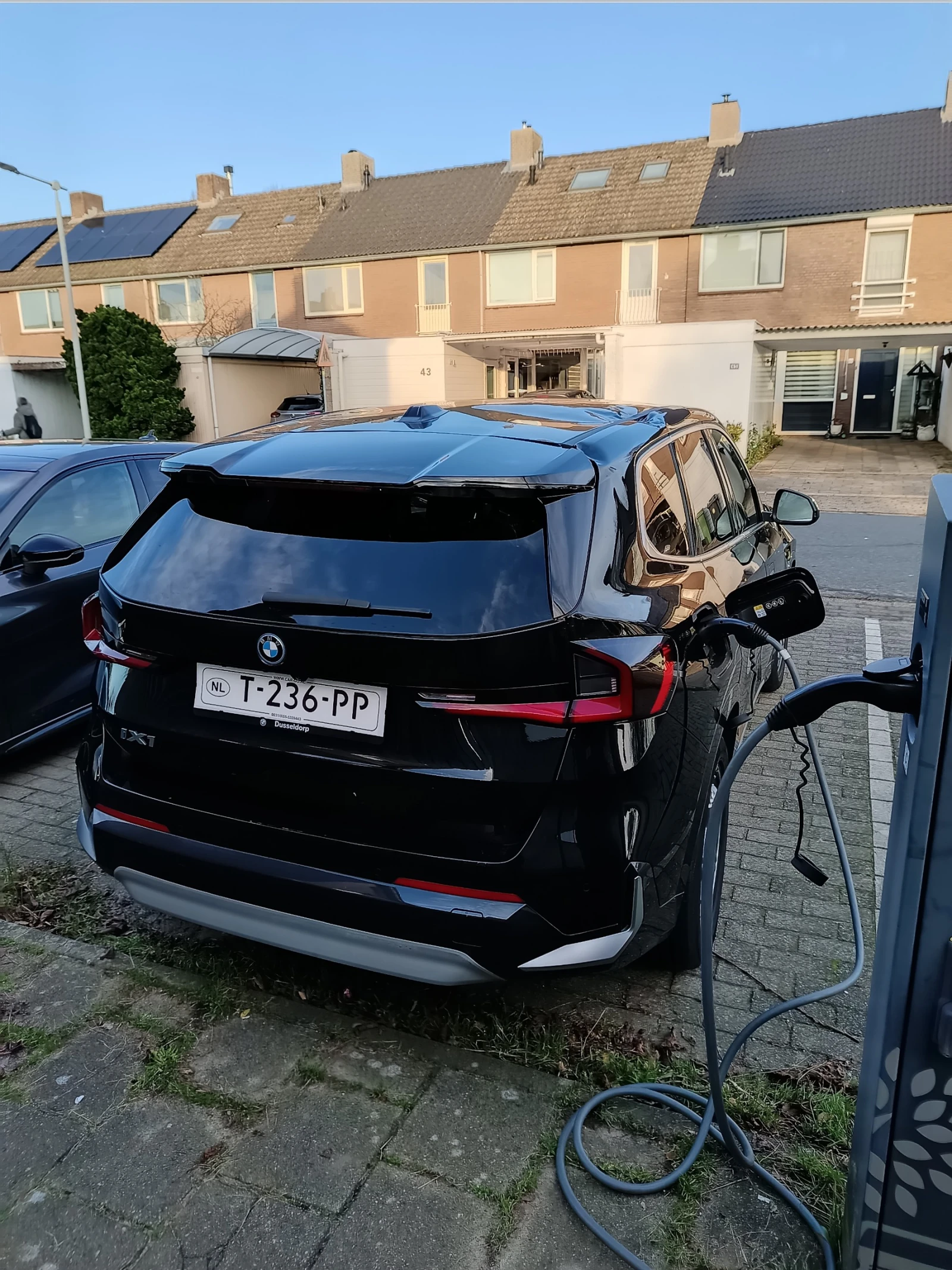 BMW iX1 | Mobile.bg � ����������� 5