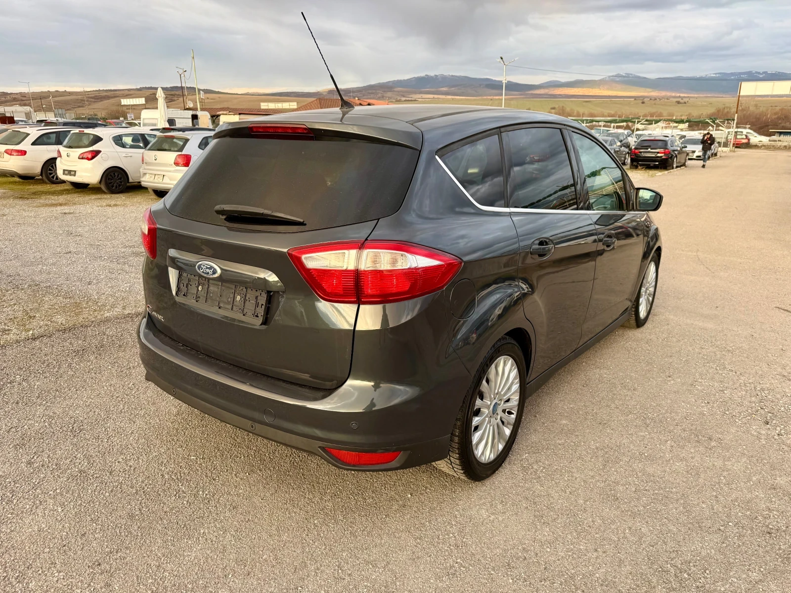 Ford C-max 1.6 D 116 k.c. Titanium  - изображение 4