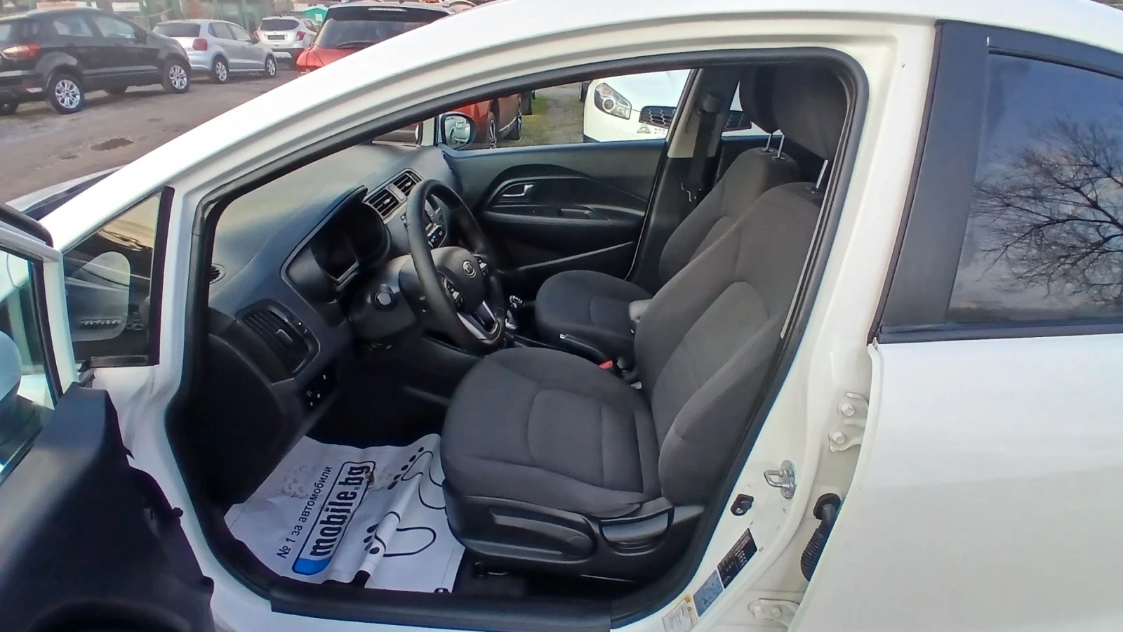 Kia Rio 1, 4 crdi, снимка 8 - Автомобили и джипове - 53755168