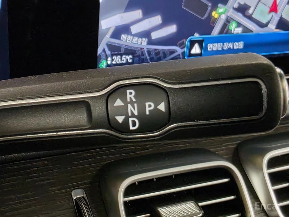 Mercedes-Benz GLS 450, снимка 9 - Автомобили и джипове - 54115731