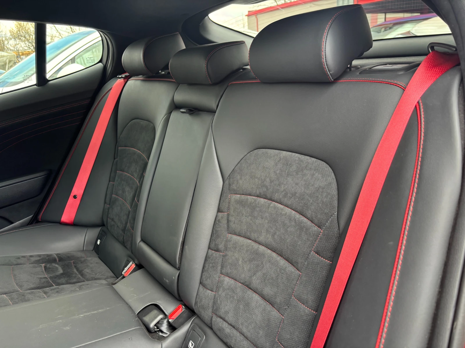 Kia Stinger | Mobile.bg � ����������� 6
