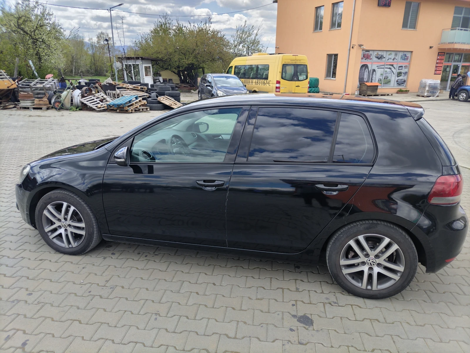 VW Golf, снимка 3 - Автомобили и джипове - 54292277