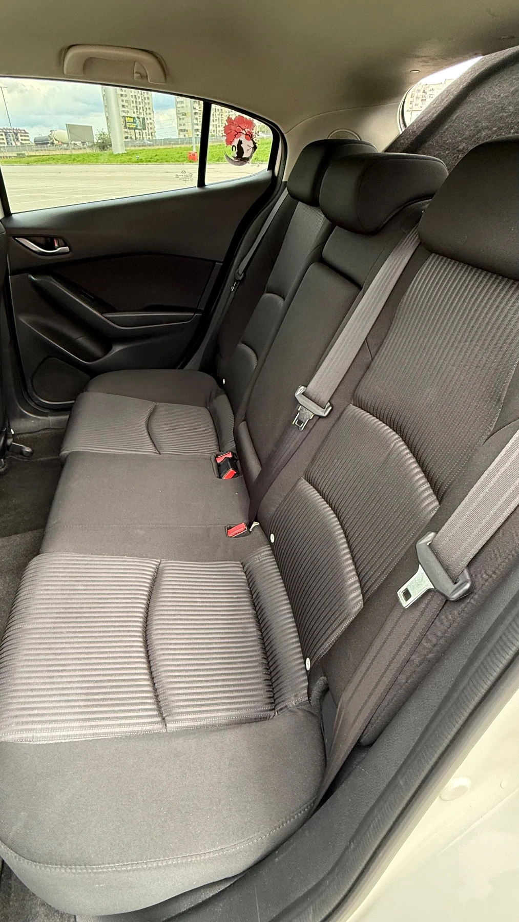 Mazda 3, снимка 12 - Автомобили и джипове - 54303080