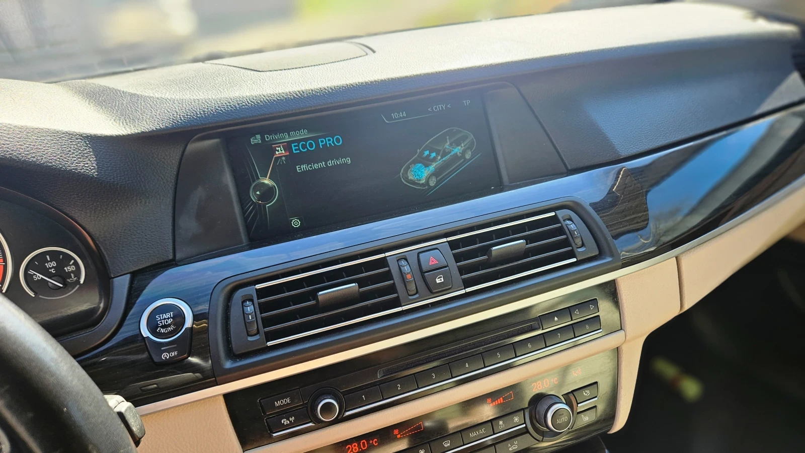 BMW 530, снимка 13 - Автомобили и джипове - 54329677