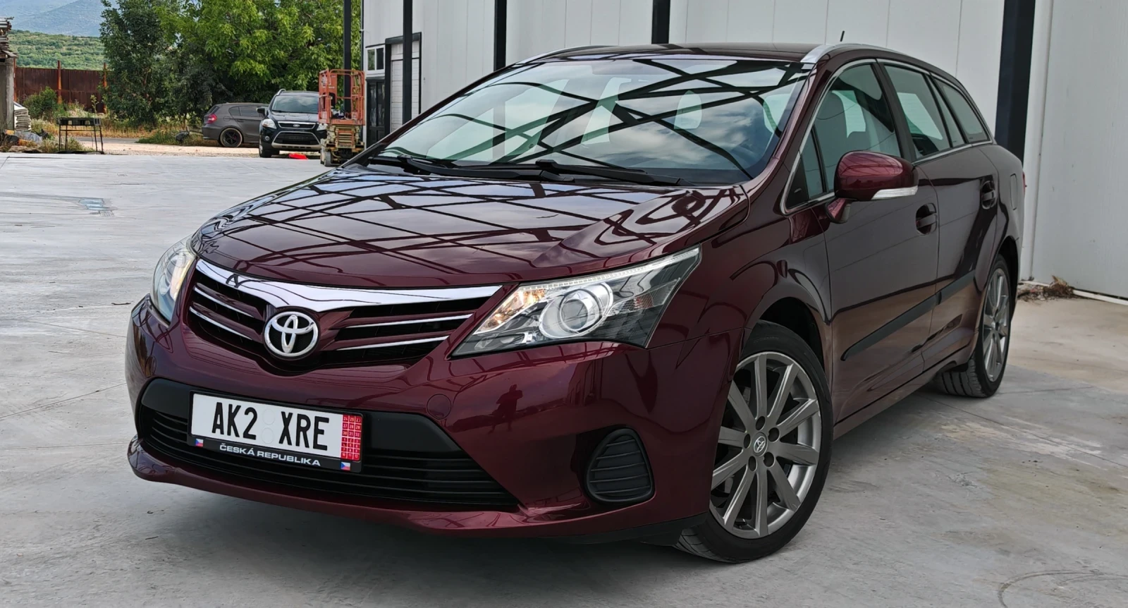 Toyota Avensis 2.0D4D Facelift* ISOFIX* LED* КЛИМАТИК* AUX/USB