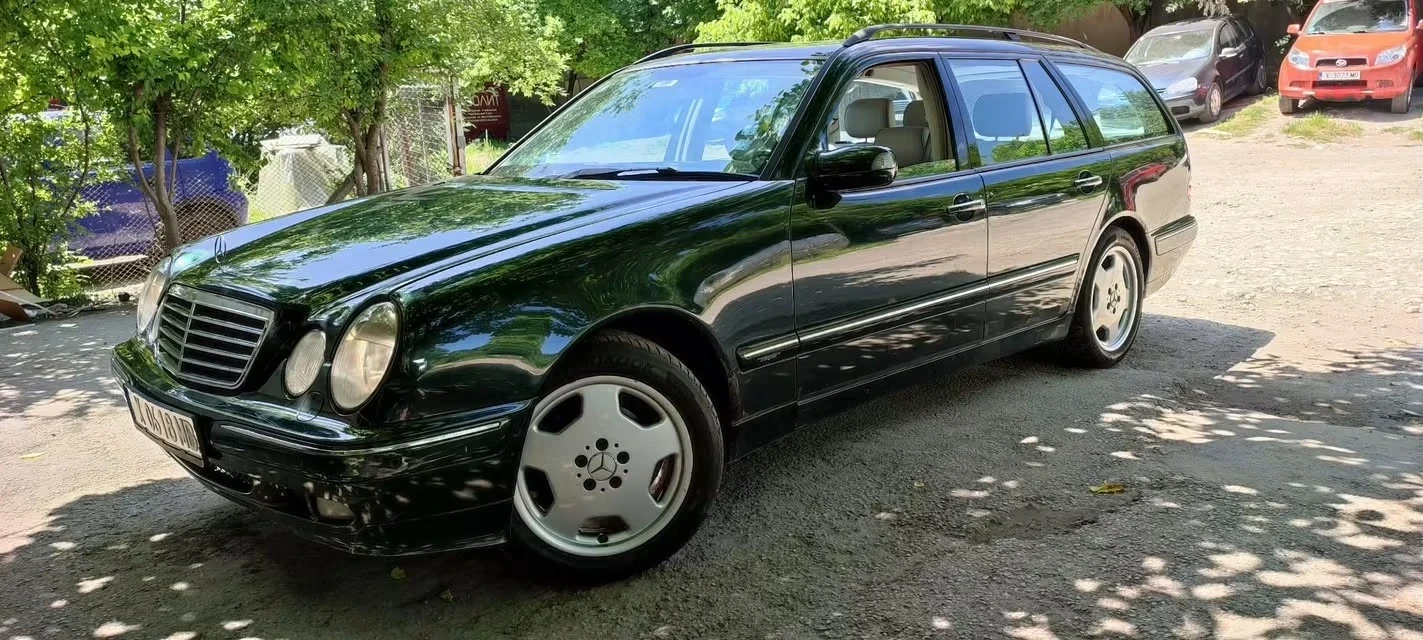 Mercedes-Benz E 320 3.2 