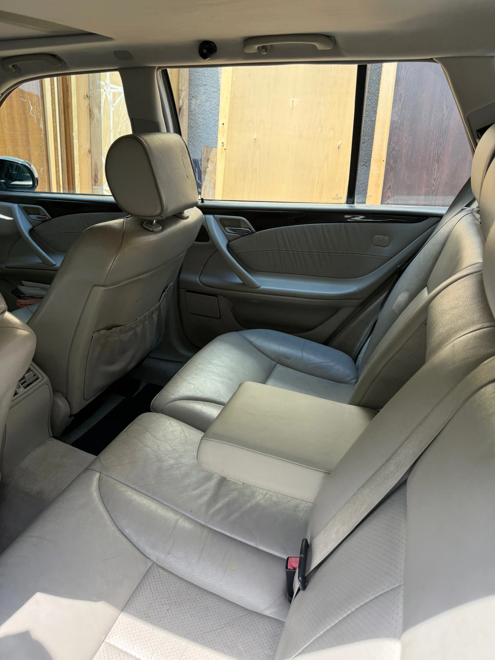 Mercedes-Benz E 320 3.2 , снимка 3 - Автомобили и джипове - 55085818