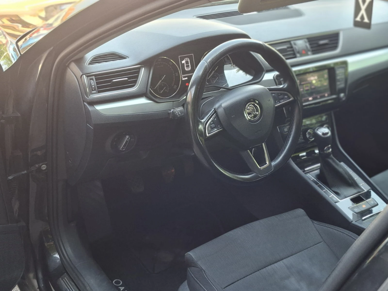 Skoda Superb, снимка 10 - Автомобили и джипове - 55138206