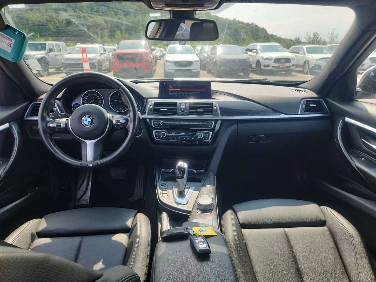 BMW 330 М ПАКЕТ/330I XDRIVE/CARFAX/ПОДГРЕВ/ПАМЕТ/ШИБЕДАХ, снимка 10 - Автомобили и джипове - 55410255
