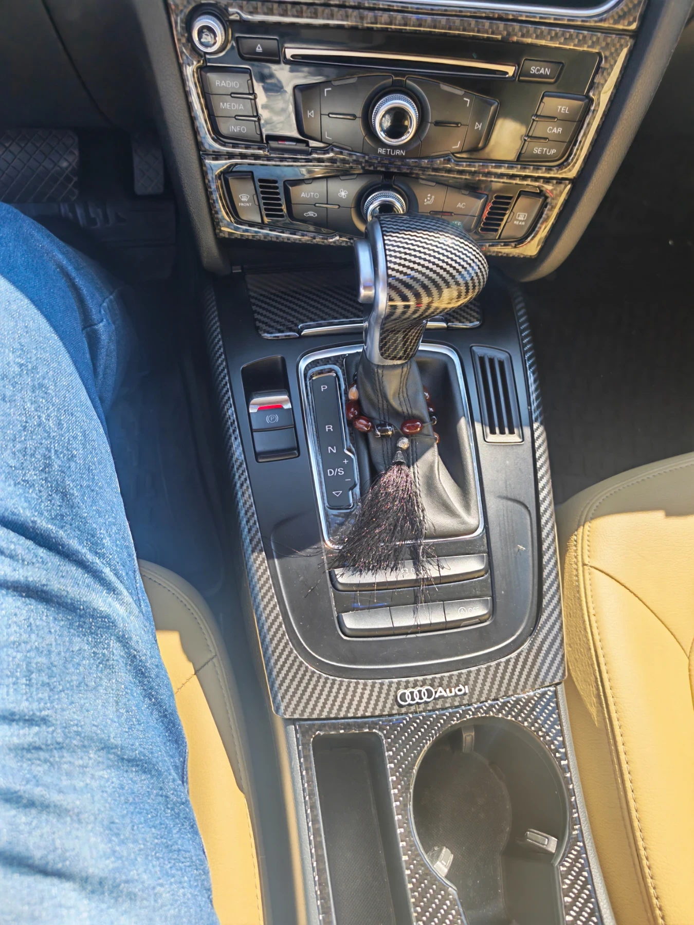 Audi A4 B8.5 / 1.8 TFSI / Facelift , снимка 16 - Автомобили и джипове - 55492499