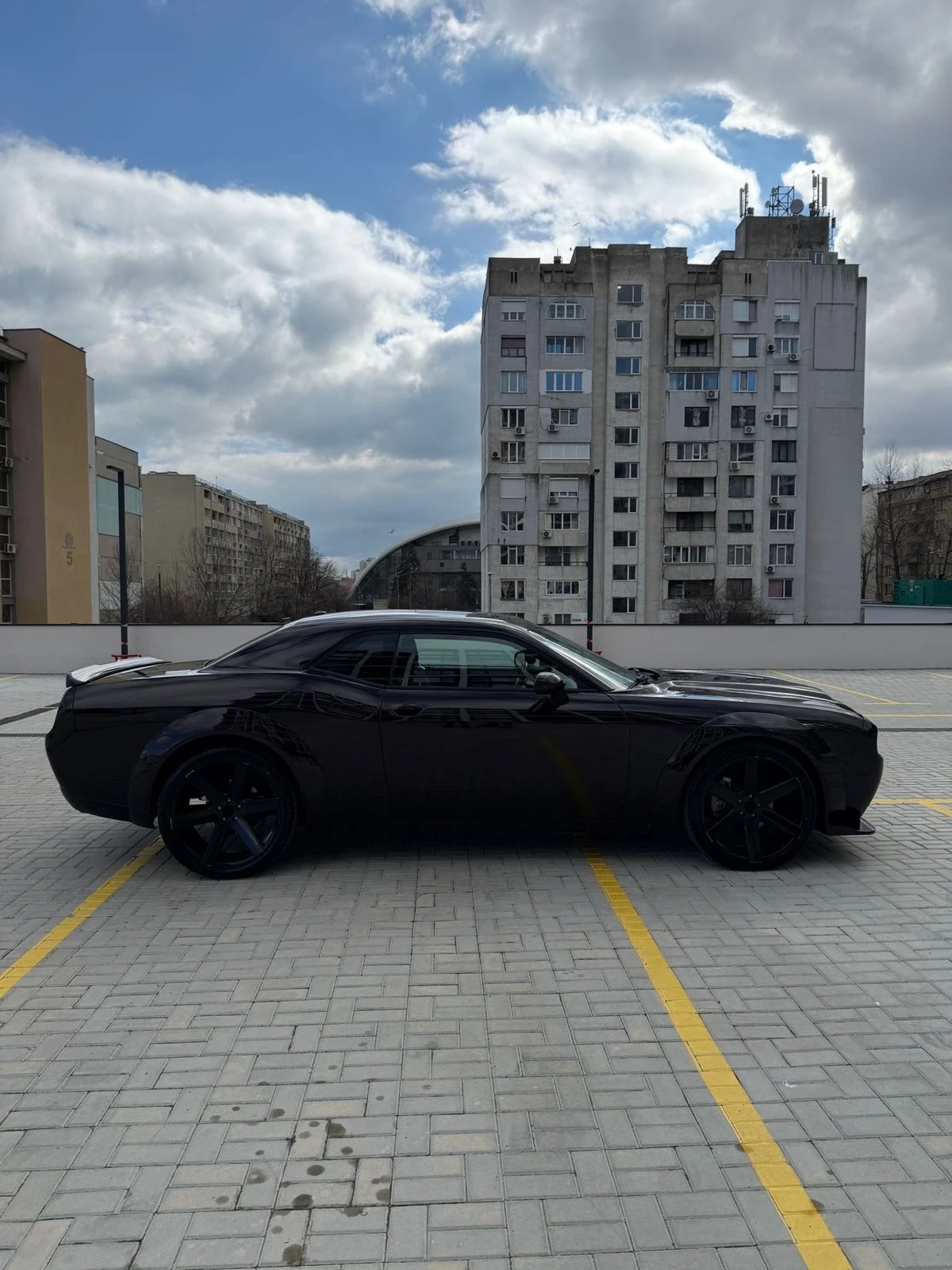Dodge Challenger 5.7 HEMI, снимка 4 - Автомобили и джипове - 55654451