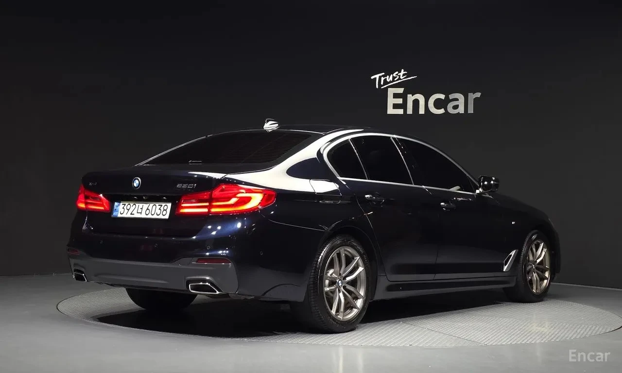 BMW 530 530i xDrive M Sport Plus, снимка 2 - Автомобили и джипове - 55739282
