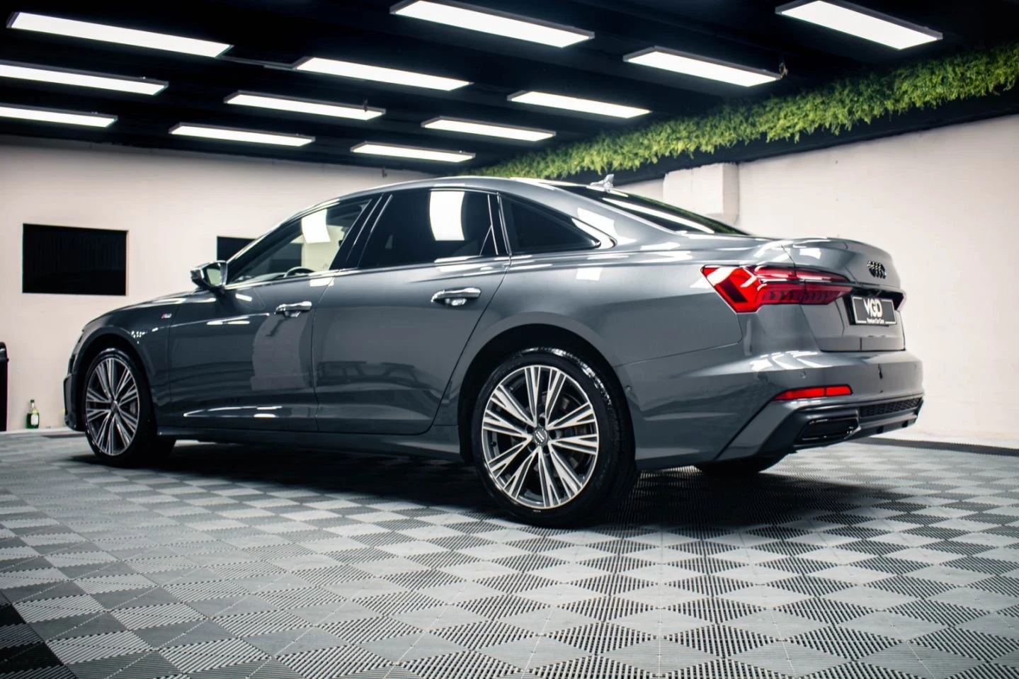 Audi A6 Готов Лизинг FULL, снимка 7 - Автомобили и джипове - 56196258