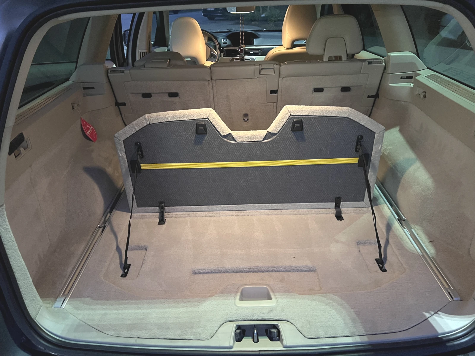 Volvo Xc70 2, 5 турбо, снимка 11 - Автомобили и джипове - 56300320