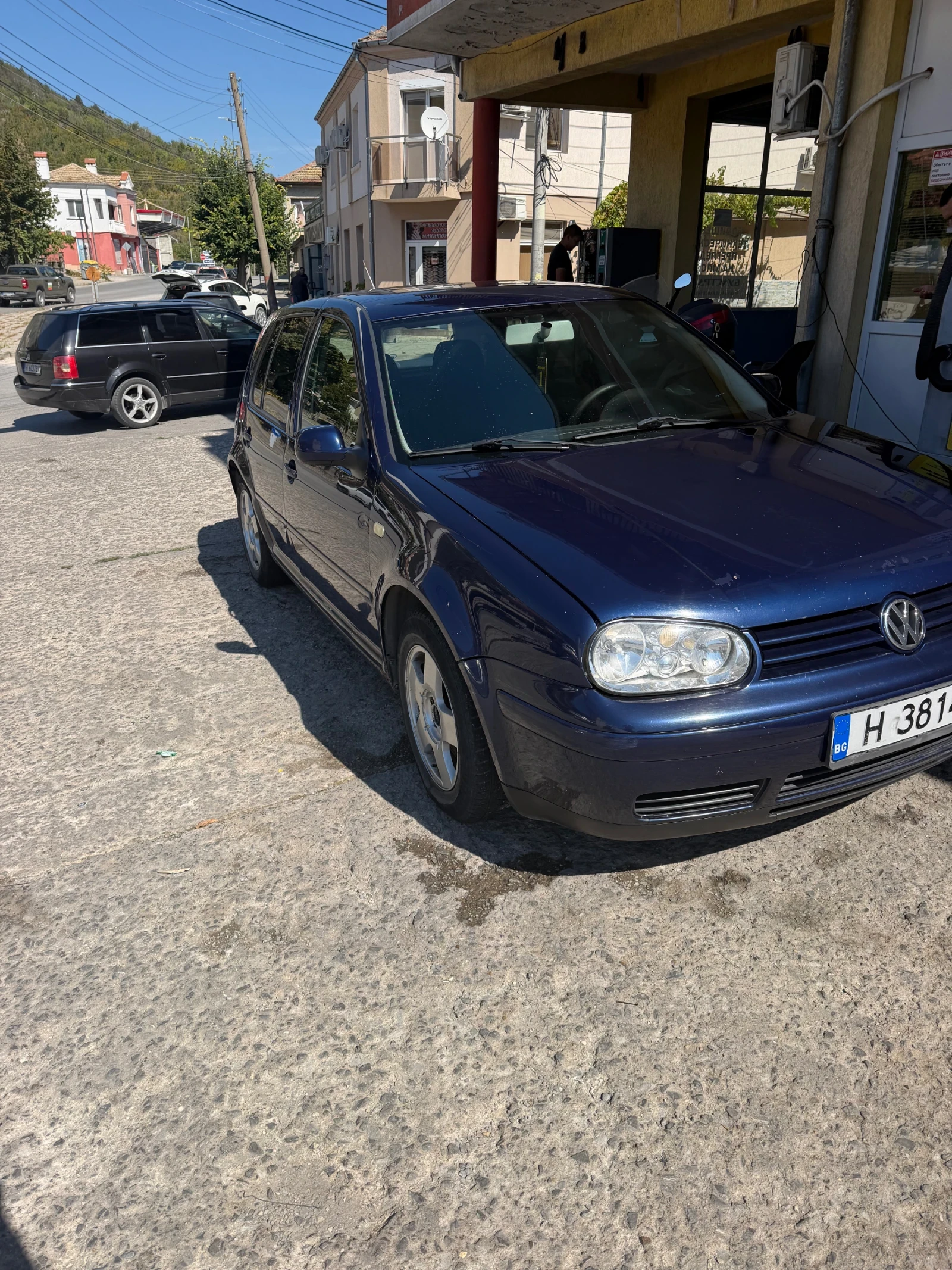 VW Golf 1.9 TDI , снимка 3 - Автомобили и джипове - 56316210