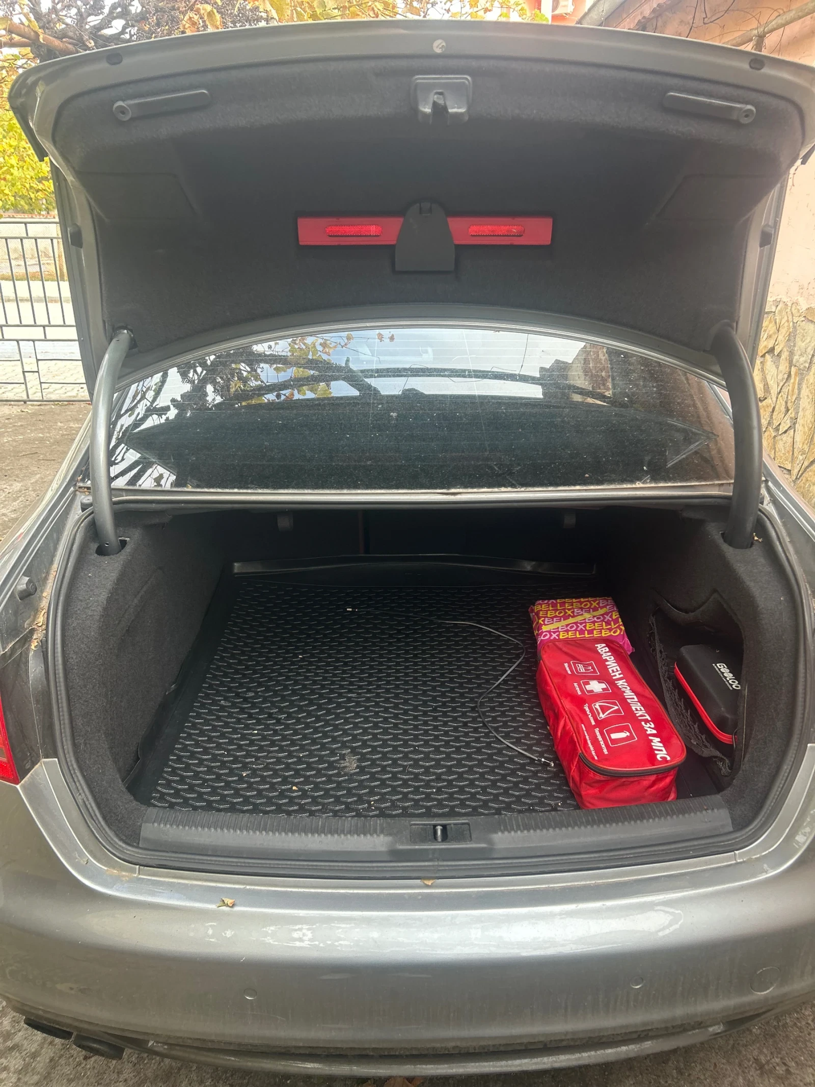 Audi A4 2, 0. 143 к.с, снимка 12 - Автомобили и джипове - 56645990
