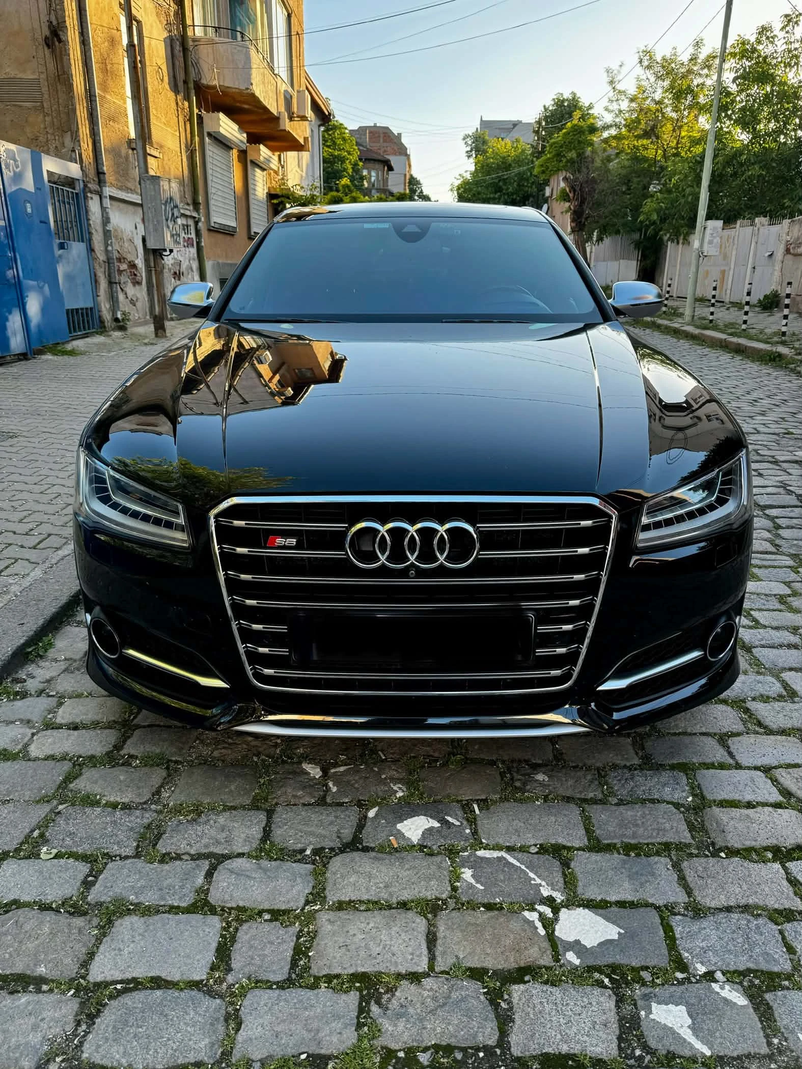 Audi A8 /S8
