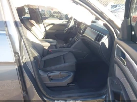 VW Atlas 2l Volkswagen Cross Sport 2.0T Se, снимка 5