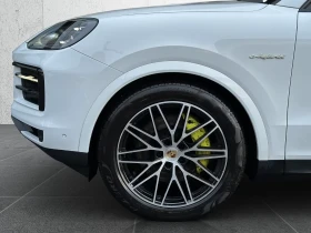 Porsche Cayenne E-HYBRID* PANO* BOSE* 360CAM* DISTR* MEMORY* KEYLE, снимка 6