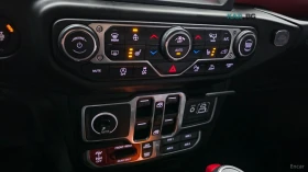 Jeep Gladiator * 3.6* RUBICON* КОЖА* ПОДГРЕВ* КАМЕРА* NAVI* LED* , снимка 16
