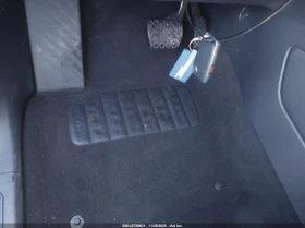 VW Atlas 2l Volkswagen Cross Sport 2.0T Se | Auto.bg — изображение 11