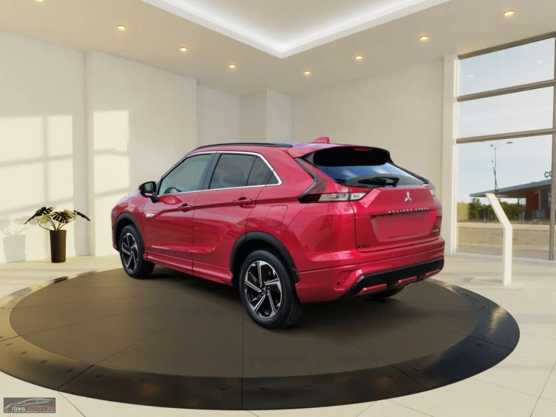 Mitsubishi Eclipse Cross НОВ!/2.4 PHEV/TOP/LEATHER/4X4/LED/650b, снимка 4 - Автомобили и джипове - 48403887