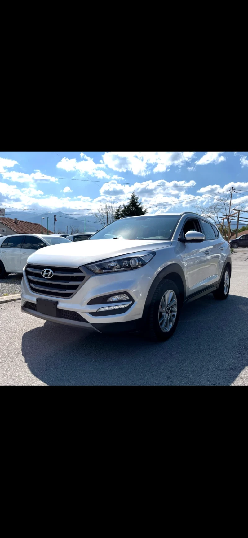 Hyundai Tucson 1.7  CRDI, снимка 2 - Автомобили и джипове - 52355620
