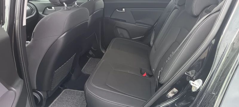 Kia Sportage 1.6/135к.с * Бензин * Франция , снимка 14 - Автомобили и джипове - 53177061