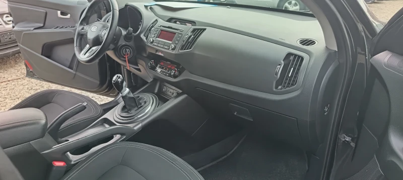 Kia Sportage 1.6/135к.с * Бензин * Франция , снимка 13 - Автомобили и джипове - 53177061