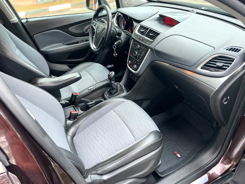 Opel Mokka 1.4Turbo фабрична газ, снимка 8 - Автомобили и джипове - 53218623
