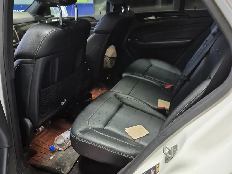 Mercedes-Benz ML 350 * * CARFAX * * АВТО КРЕДИТ * * , снимка 11 - Автомобили и джипове - 53329643