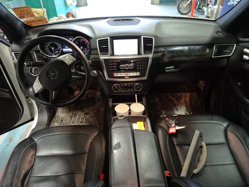Mercedes-Benz ML 350 * * CARFAX * * АВТО КРЕДИТ * * , снимка 7 - Автомобили и джипове - 53329643