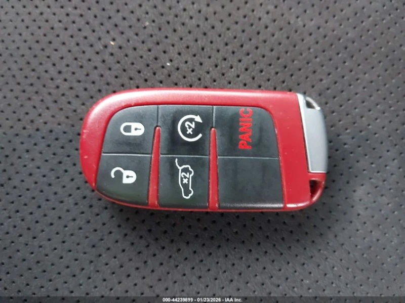 Jeep Grand cherokee 6.2l Trackhawk 4X4, снимка 11 - Автомобили и джипове - 53386609